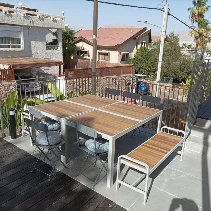 Eilat Stone Terrace-אילת סטון טראס Apartamento Exterior foto